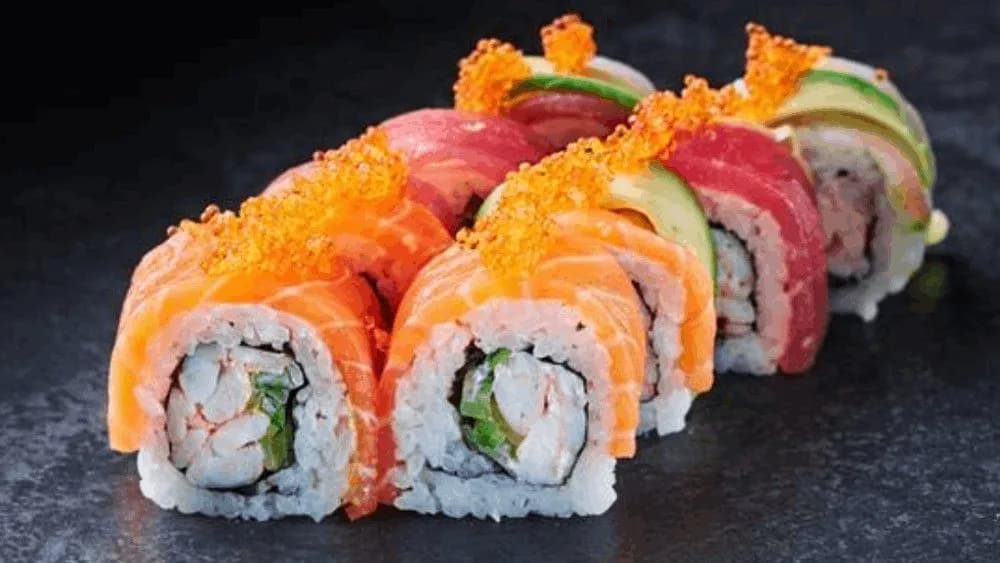 Golden California maki Rainbow