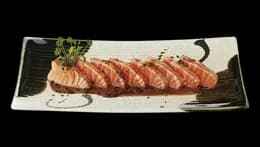 Łosoś tataki 8 szt