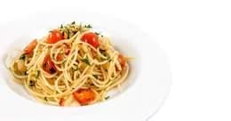 Makaron Aglio Olio z pomidorami cherry (pikantne)