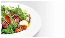 Sałatka z szynką wołową dojrzewającą