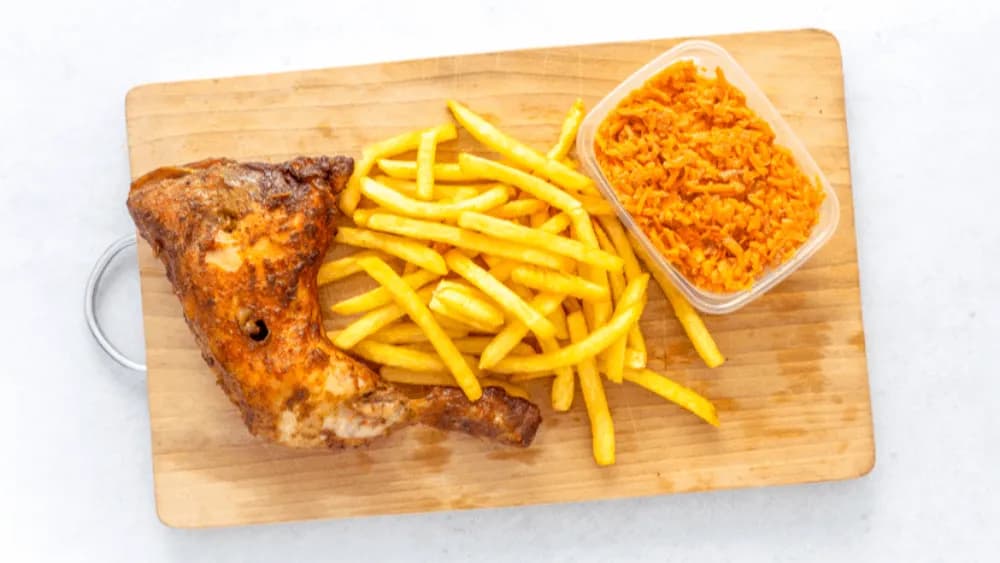 Udko + frytki + surówka