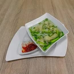 Zupa Pho duża z pierożkami Won Ton