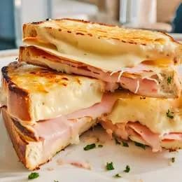 Kanapka Croque Monsieur