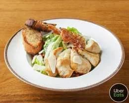 Insalata Caesar con pollo