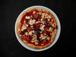 Salami piccante e gorgonzola