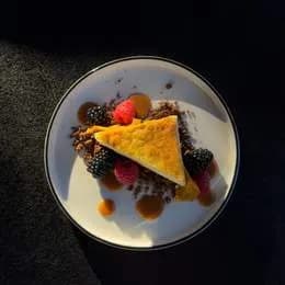 Sernik z białą czekoladą