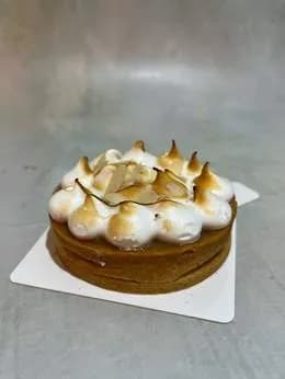 Tartaletka lemon z jagodą i migadałem