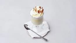 Biała czekolada ze słonym karmelem