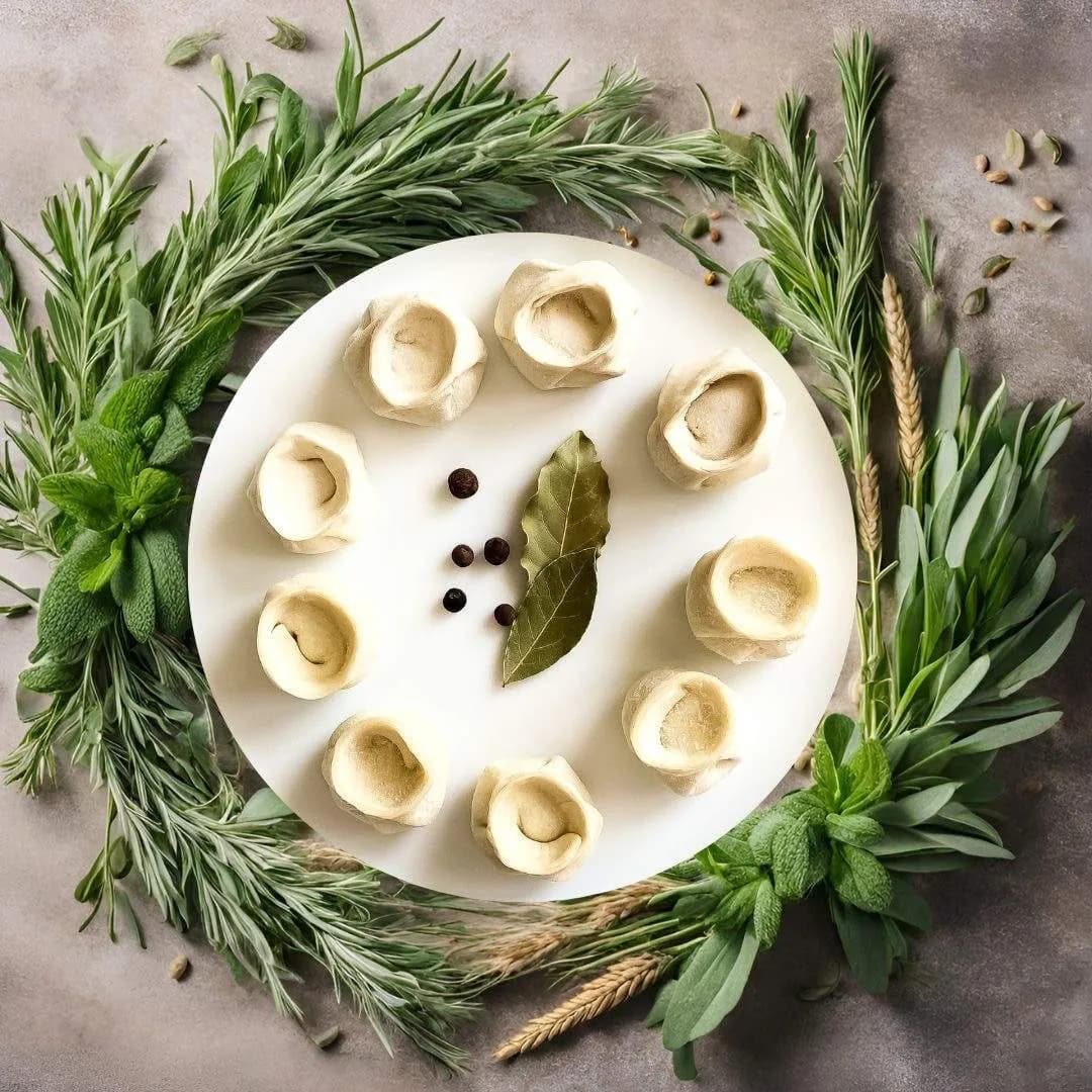 Pierożki z wieprzowiną i imbirem - 9 szt. (gotowane)