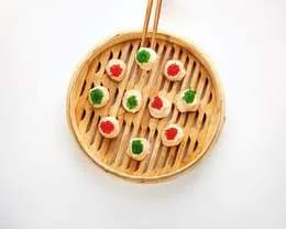 Sakiewki z farszem krewetkowym