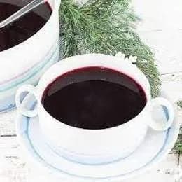 Kubek barszczu czerwonego