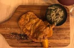 SCHAB Z KOŚCIĄ PANIEROWANY