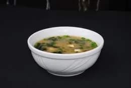 Zupa Miso (tradycyjna zupa Japońska)