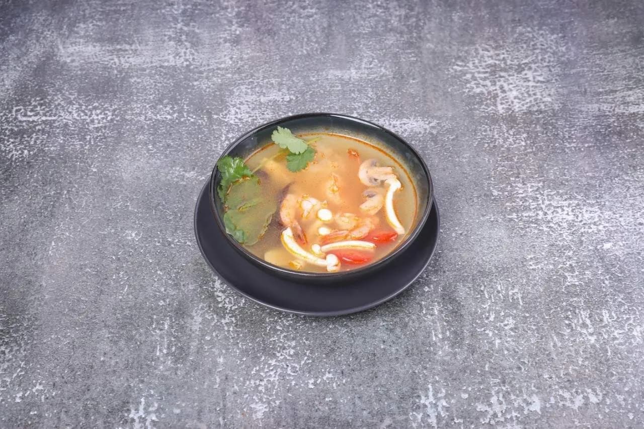 Zupa tom yum