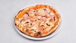 Pizza con prosciutto e funghi