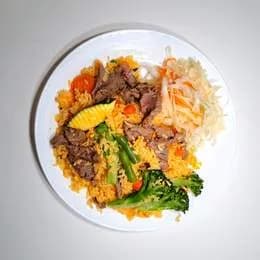 Ryż smażony z wołowiną