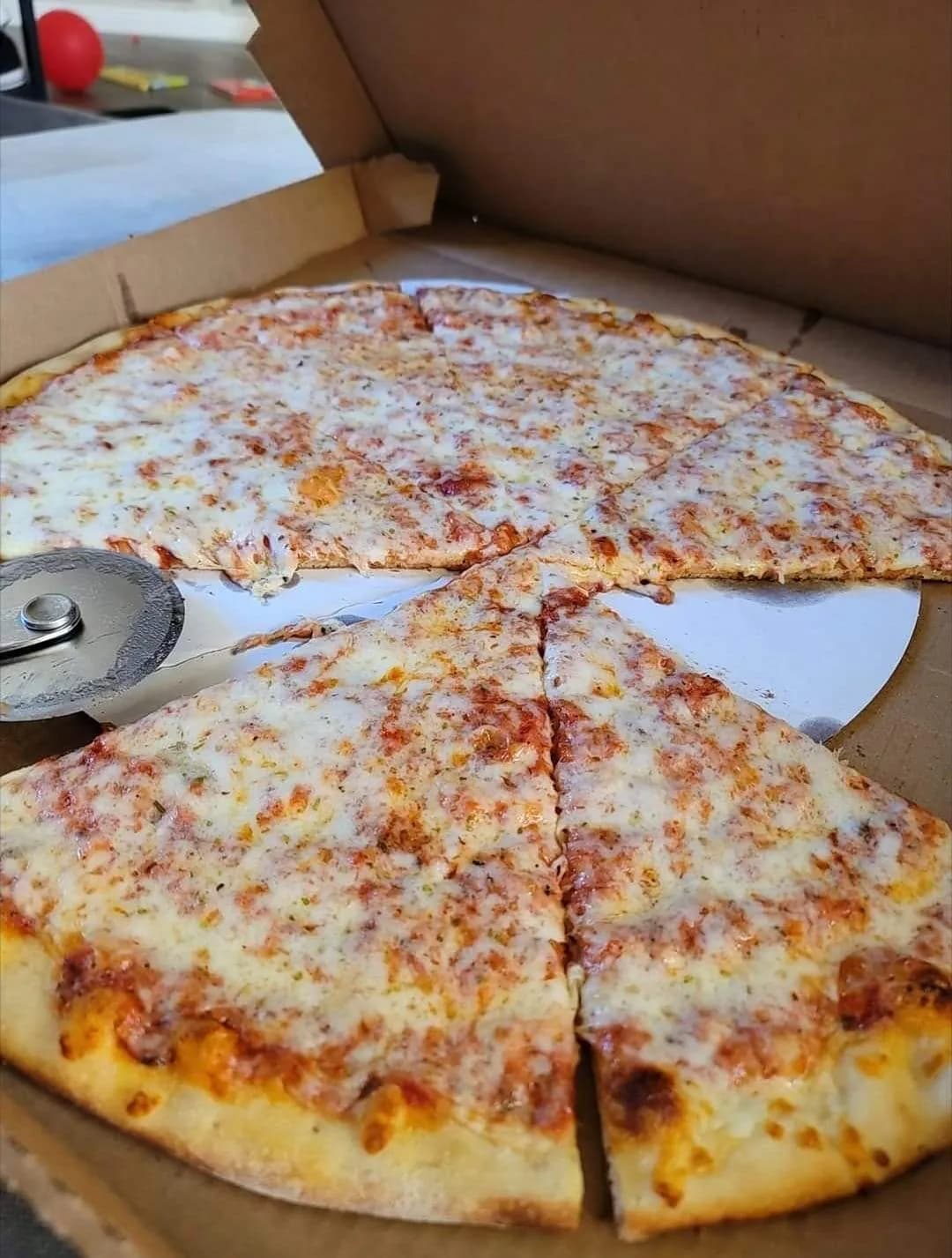 Quatro Formaggi Mała