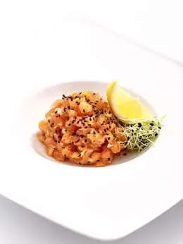 Salmon tatar