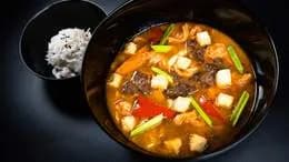 Koreańska zupa Kimchi z wołowiną i Tofu XL ️