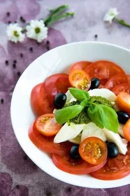 Insalata di fave e pancetta