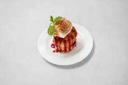 Jabłko pieczone z opalaną włoską bezą