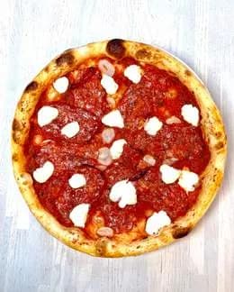 Pizza Salamino Picanti e Mascarpone