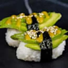 Nigiri awokado