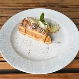 Szarlotka z cynamonem