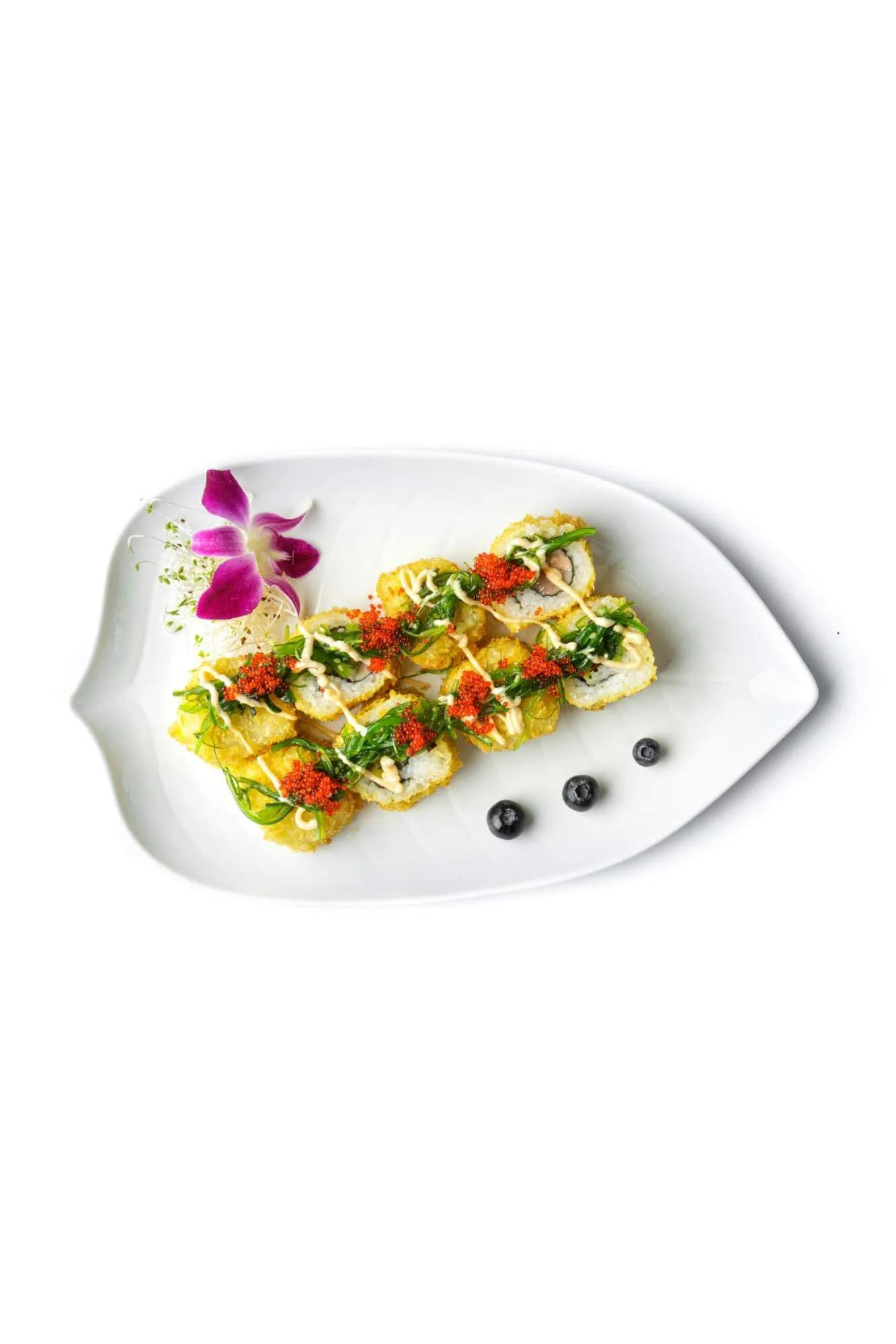 Sake maguro crunch roll