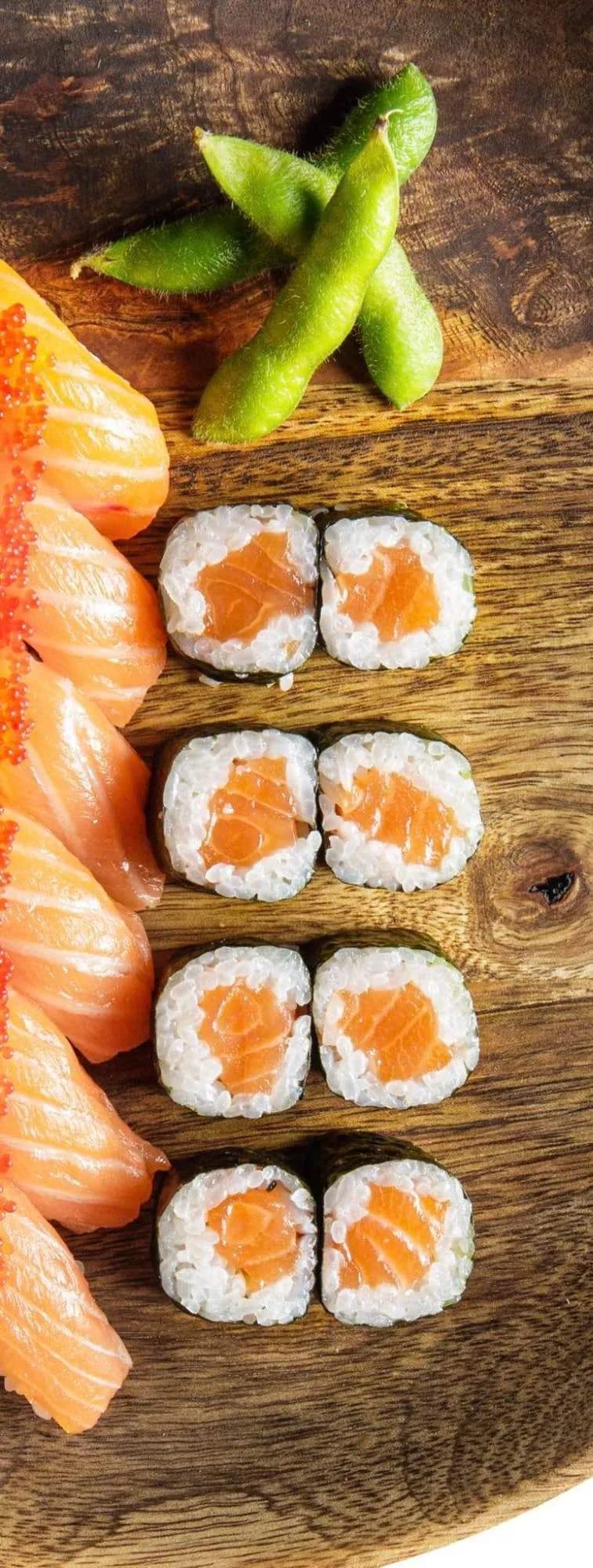 Hoso maki sake awokado