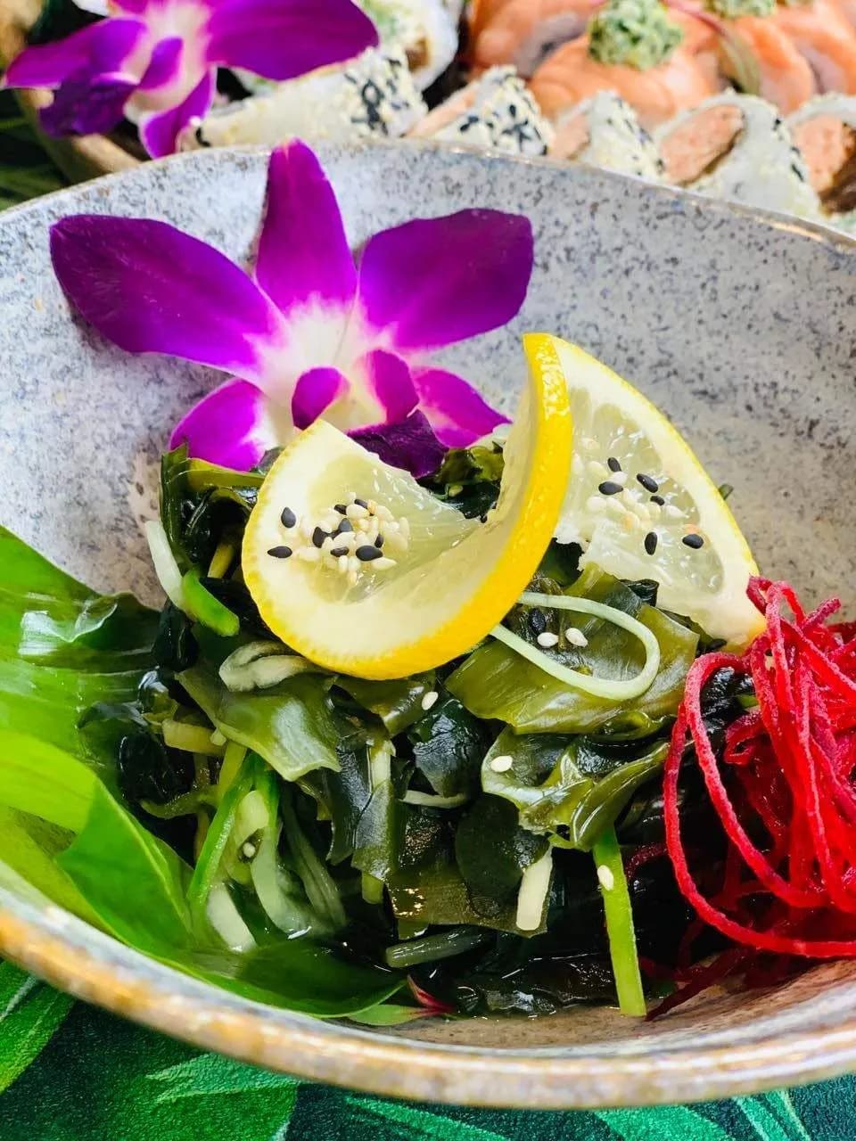 Wakame salad