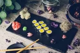 Nigiri rzepa marynowana