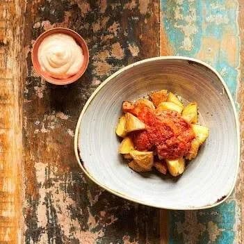 Papas a la Salsa Brava