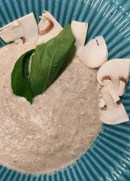 Zupa krem z pieczarek