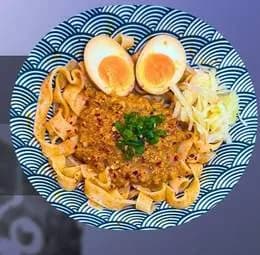 Makaron youpo z mielonym mięsem