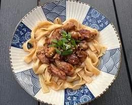 Makaron youpo z kurczakiem