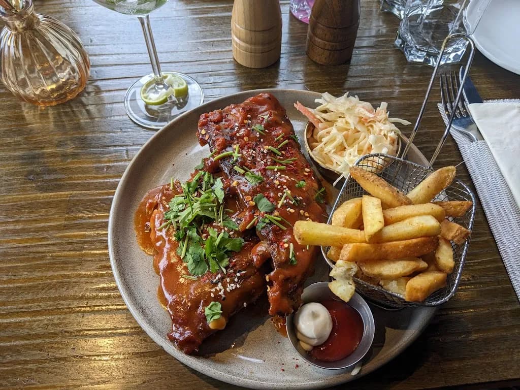 Hickory Dresden – Tapas BBQ & Smokehouse