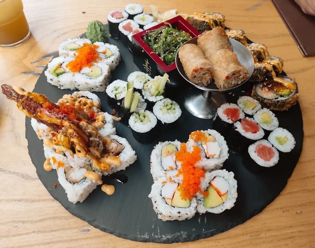 Mi-Ka-Do Japanisches Restaurant & Sushi- Bar