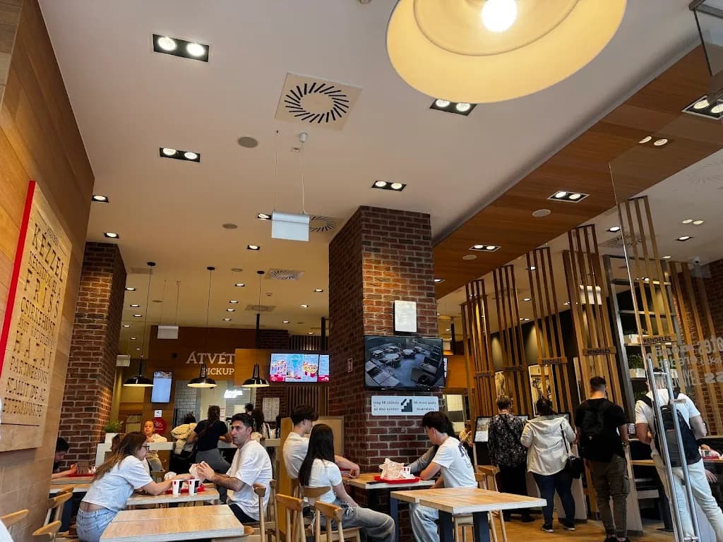 KFC Budapest Deák tér