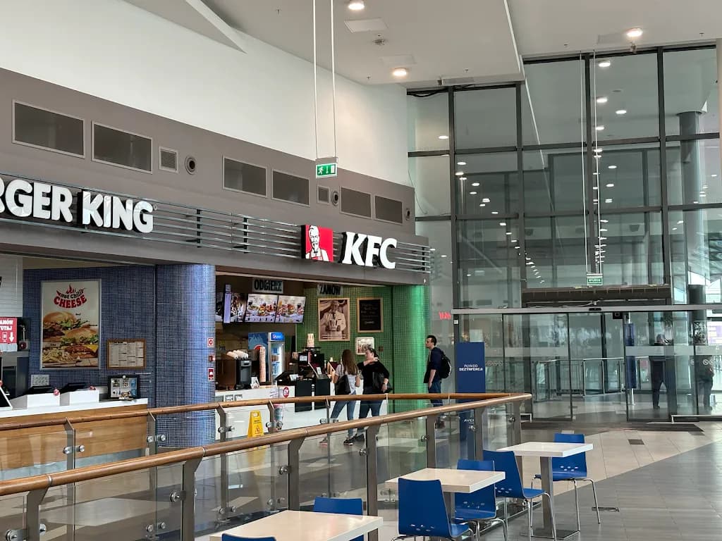 KFC Poznań Avenida PKP