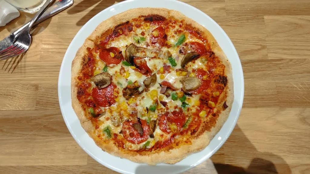 Pizza Hut Poznań City Center