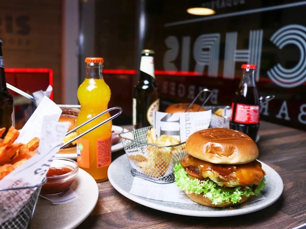 Chris Bar & Burger