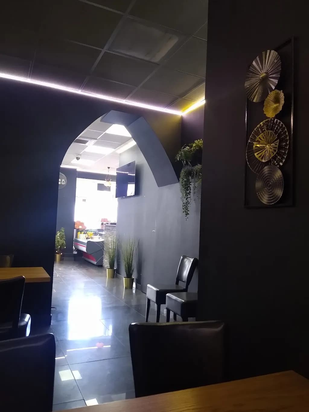 Nehar Oriental Dąbrowskiego 82