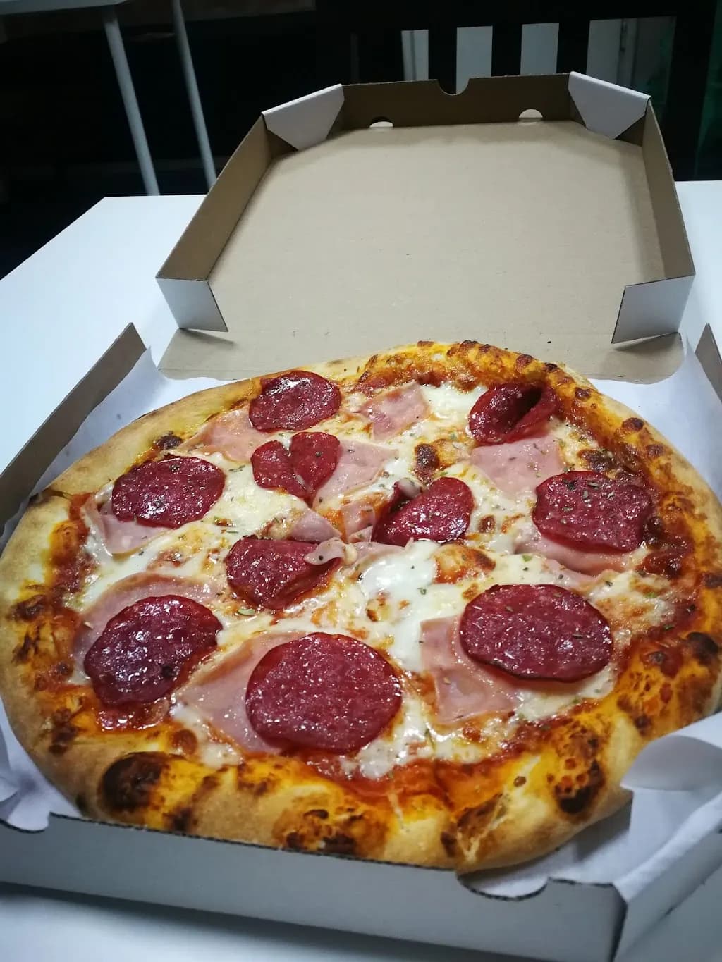 Pizzeria na Madalinie