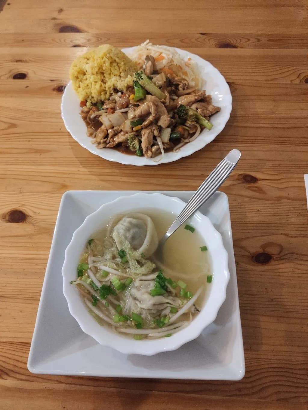 Bar Viefood-Wietnamska, Chińska, Tajska