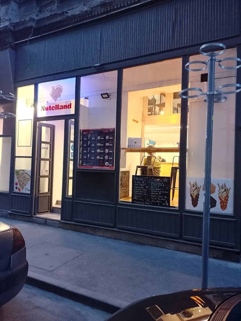 Marchello's Crepes & Waffles