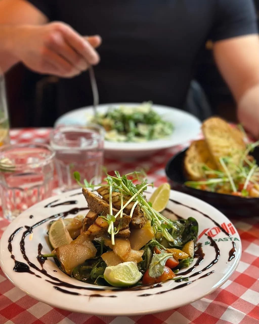 Pizzeria Tivoli - Rataje - os.Lecha