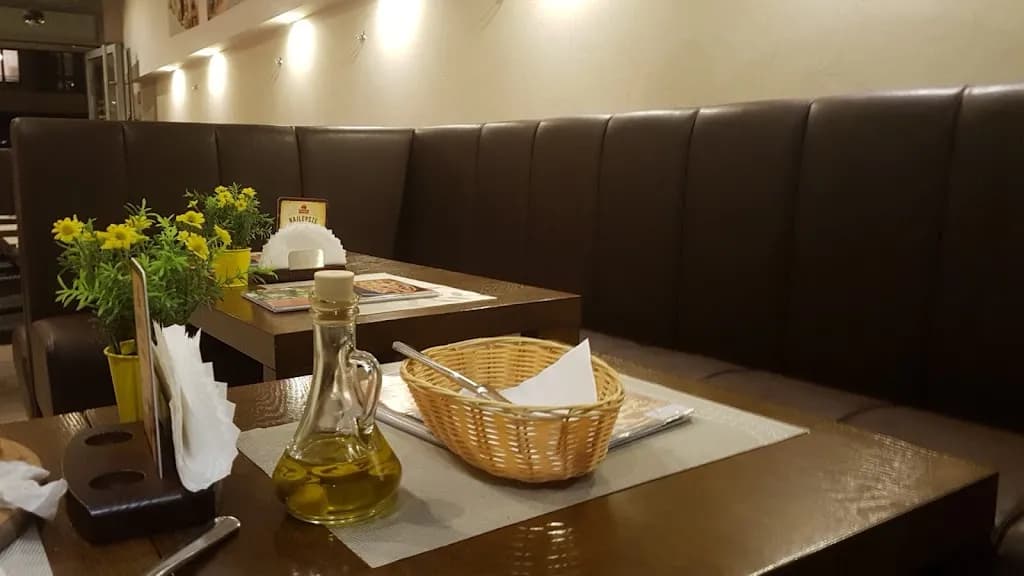 Pan & Cake Pizzeria Creperia