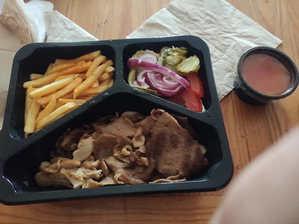 Pan & Cake Pizzeria Creperia