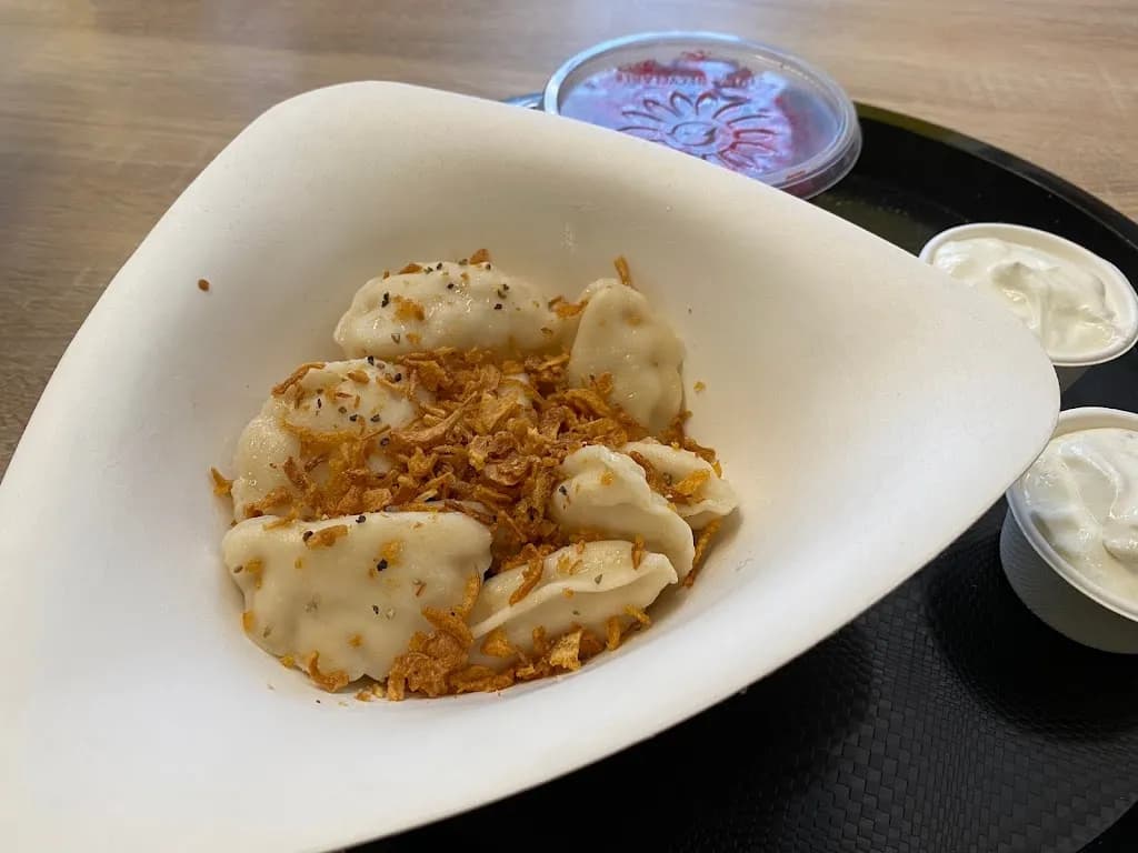 Pelmania stuffed pasta